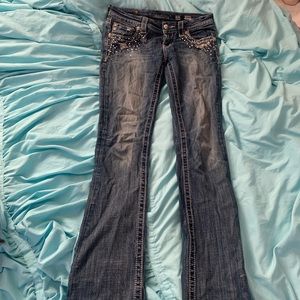 RARE MISS ME SLIM BOOT CUT LOWRISE JEANS ❄️